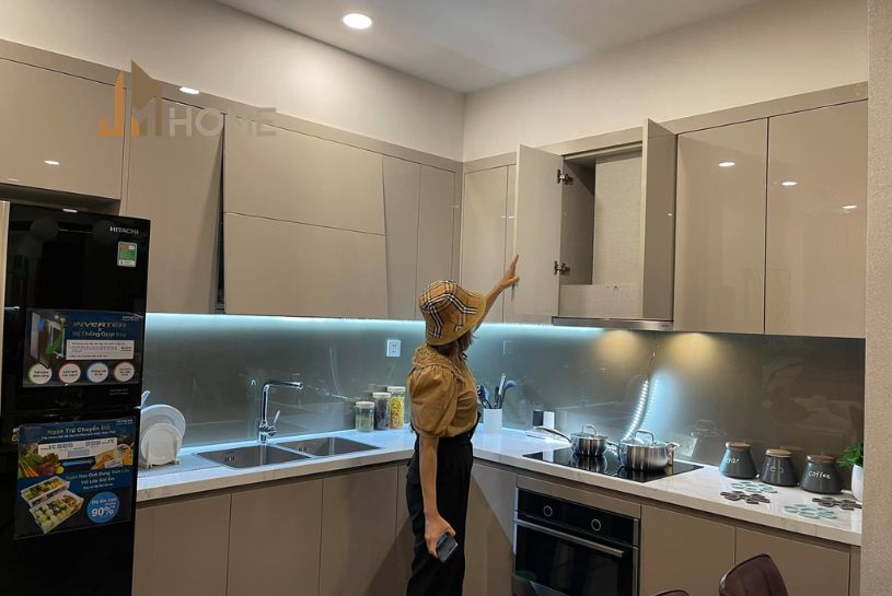 Mẫu tủ bếp acrylic đẹp