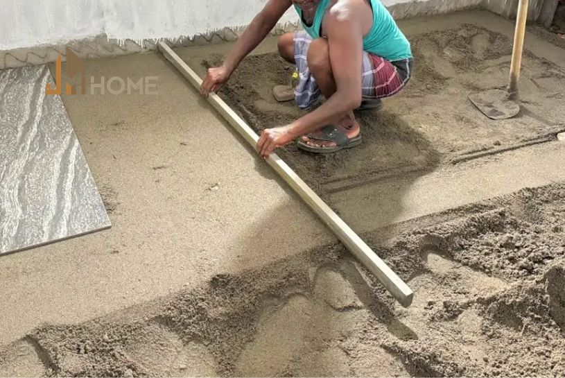 Cán nền bao lâu thì lát gạch