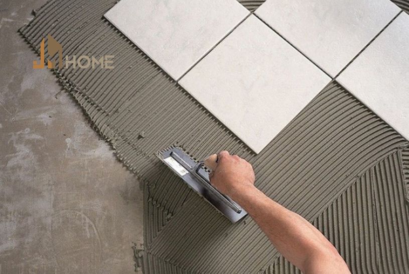 Cán nền bao lâu thì lát gạch
